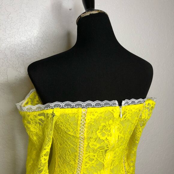 Lovers & Friends yellow white lace overlay off shoulder dress size Small - Picture 11 of 16